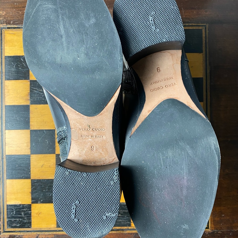 Aquatalia Gray Zipper Ankle Boots, 9 - Picture 8 of 8